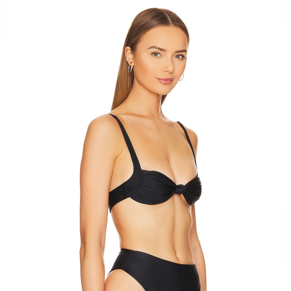 Black tie back Lovers and Friends Bathing Suit Top 🖤